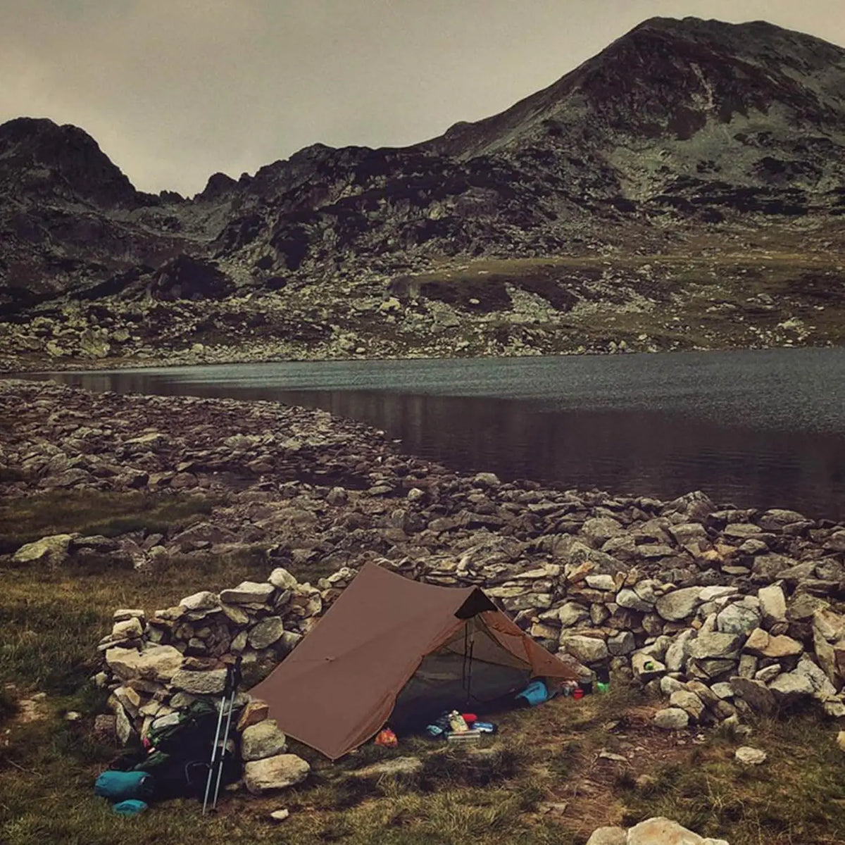 Lanshan 2 Person Tent Hiking Ultralight Camping Tent Professional 15D Silnylon Rodless Trekking Pole Tent Waterproof Backpacking